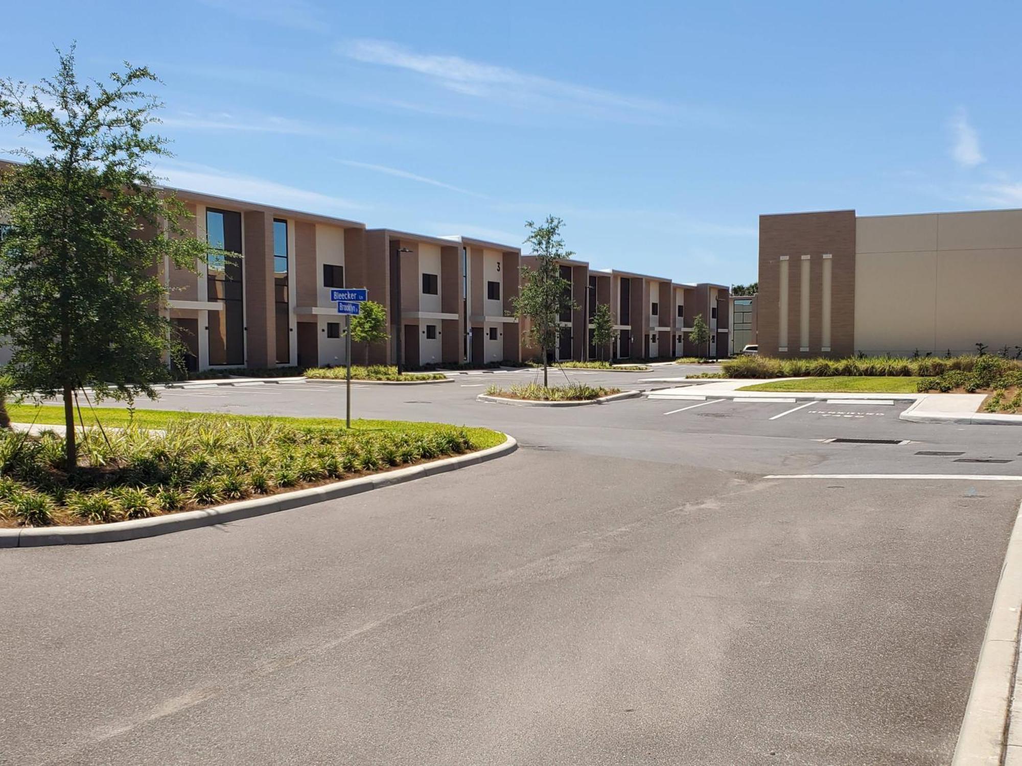7564 Magic Village 3 Suites Jacuzzi Bbq 8 Min Disney Orlando Buitenkant foto